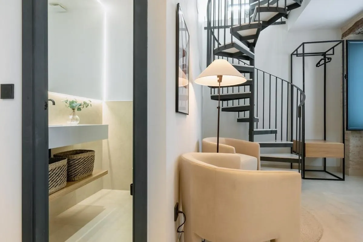 Luxurious Duplex 1Bd 1Bth Over Casa Pilatos Seville Apartment