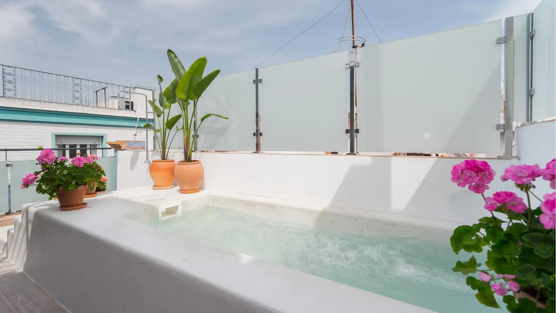 Luxurious Duplex 1Bd 1Bth Over Casa Pilatos Seville