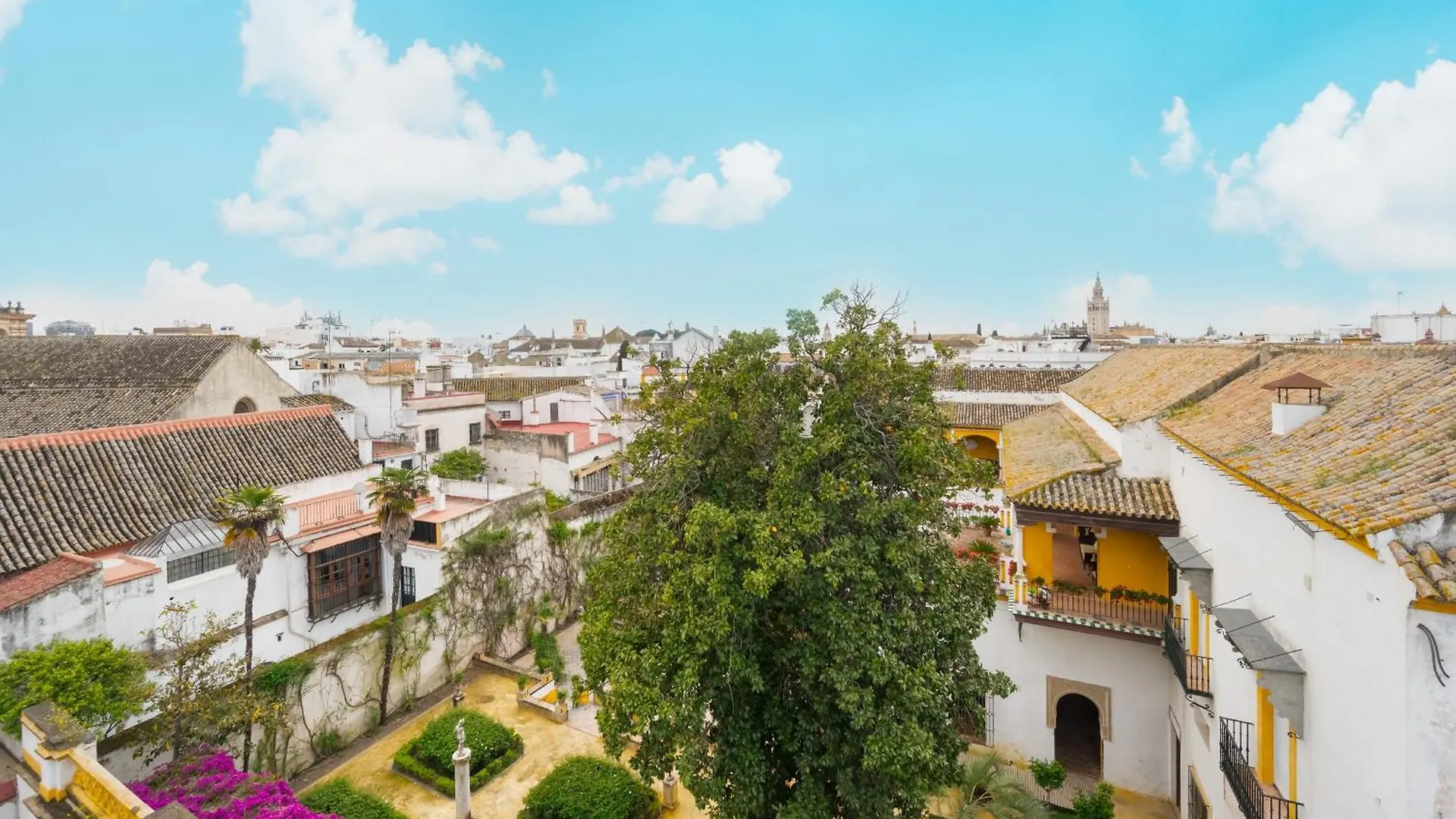 Luxurious Duplex 1Bd 1Bth Over Casa Pilatos Sevilla 0*,  Spanien